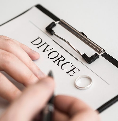 Finding Divorce Lawyers in Brisbane